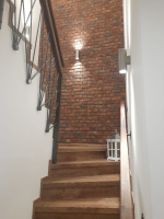  Vinylove schody s nosem Dub Prirodni